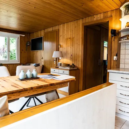 Tannen Huesli, Breiten Daire