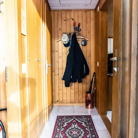 Tannen Huesli, Breiten Daire *