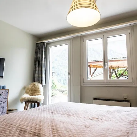 Tannen Huesli, Breiten *