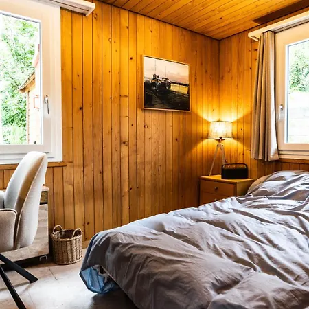 Tannen Huesli, Breiten Apartment *